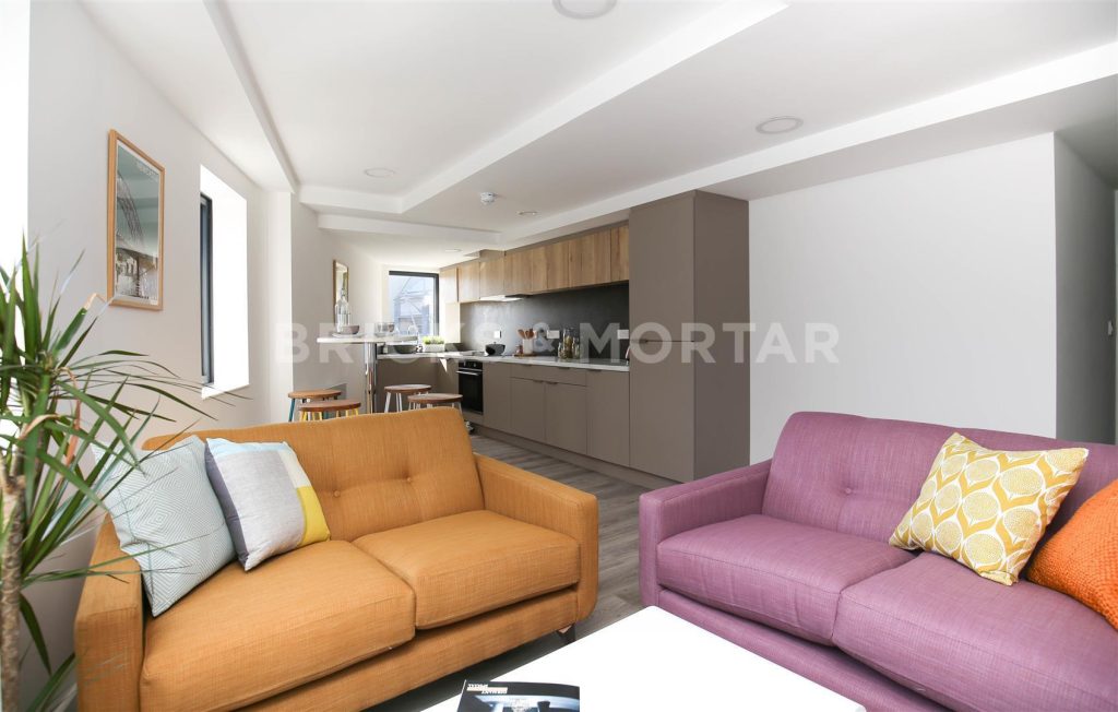 (£150pppw inc Wifi and TV License)) St James’ View, City Centre, NE1