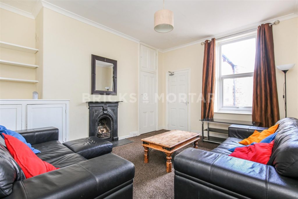 (£160pppw) Holmwood Grove, Jesmond, Newcastle Upon Tyne, NE2