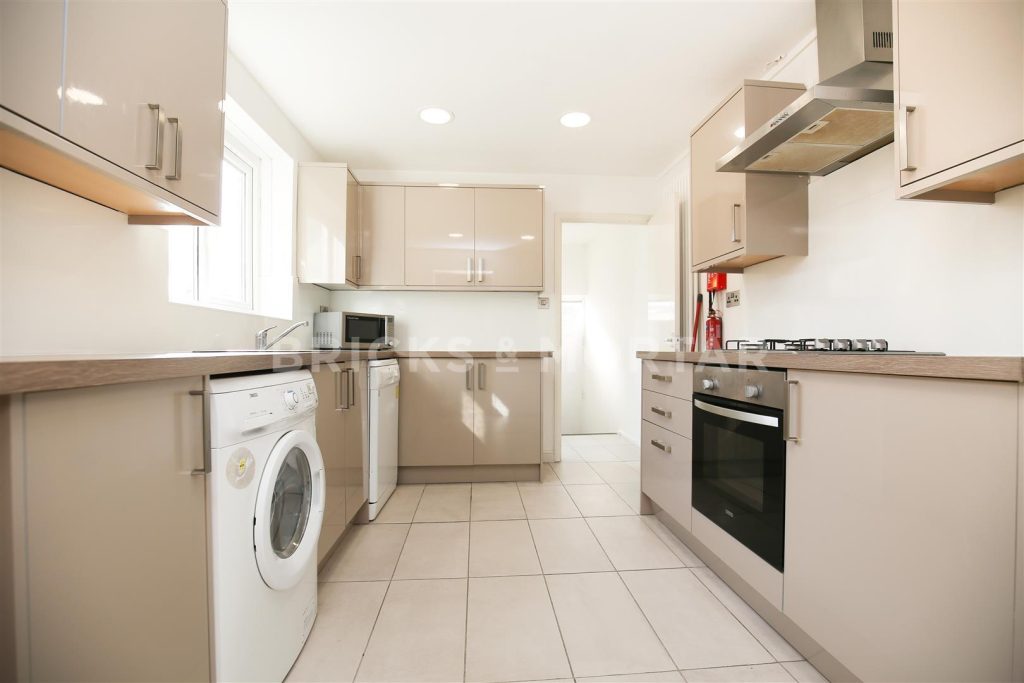 (£125pppw) Ancrum Street, Spital Tongues, NE2