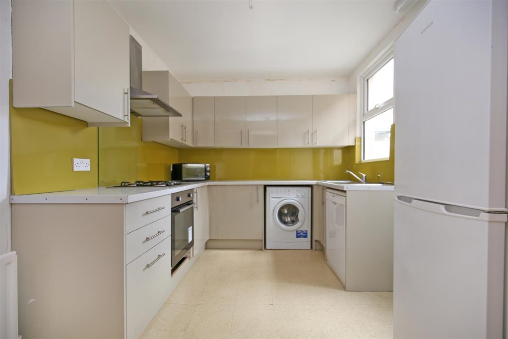 (£110pppw) Mundella Terrace, Heaton, Newcastle Upon Tyne,NE6