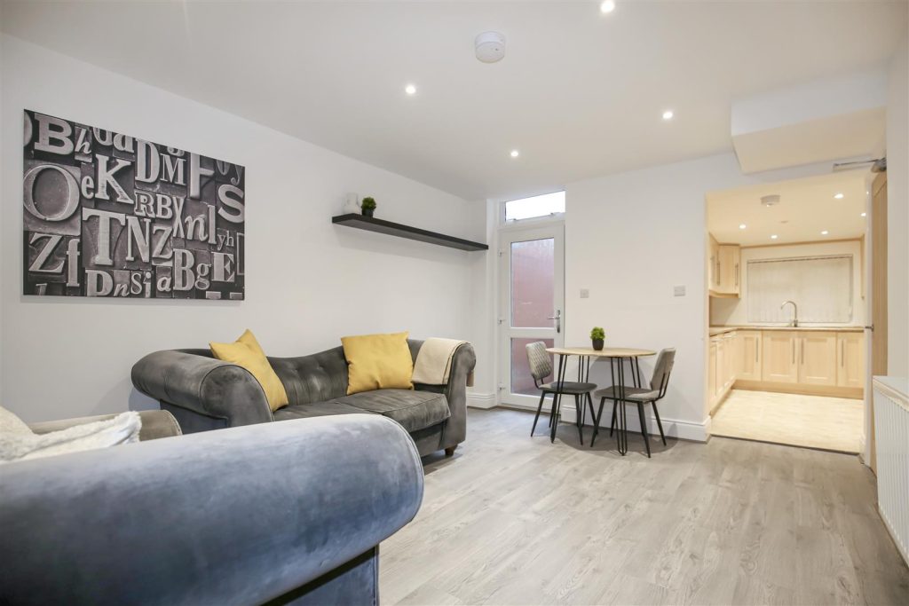 (Professional House Share) Telford Street, Gateshead, NE8