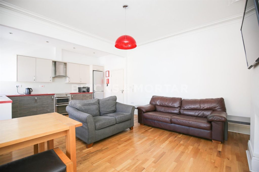 (£98pppw) Heaton Road, Heaton, Newcastle Upon Tyne, NE6