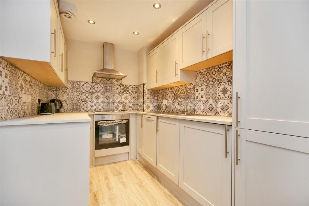 (£155pppw)Hazelwood Avenue, Jesmond, Newcastle Upon Tyne