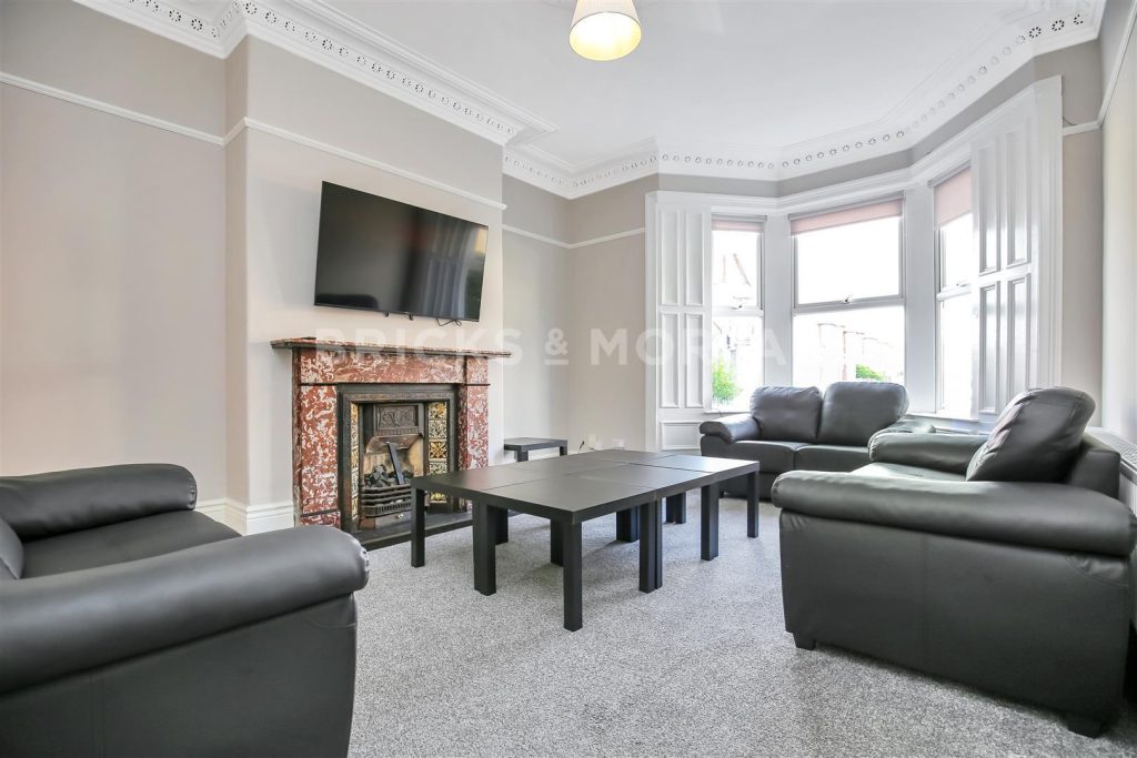 (£185pppw) Manor House Road, Jesmond, Newcastle Upon Tyne, NE2