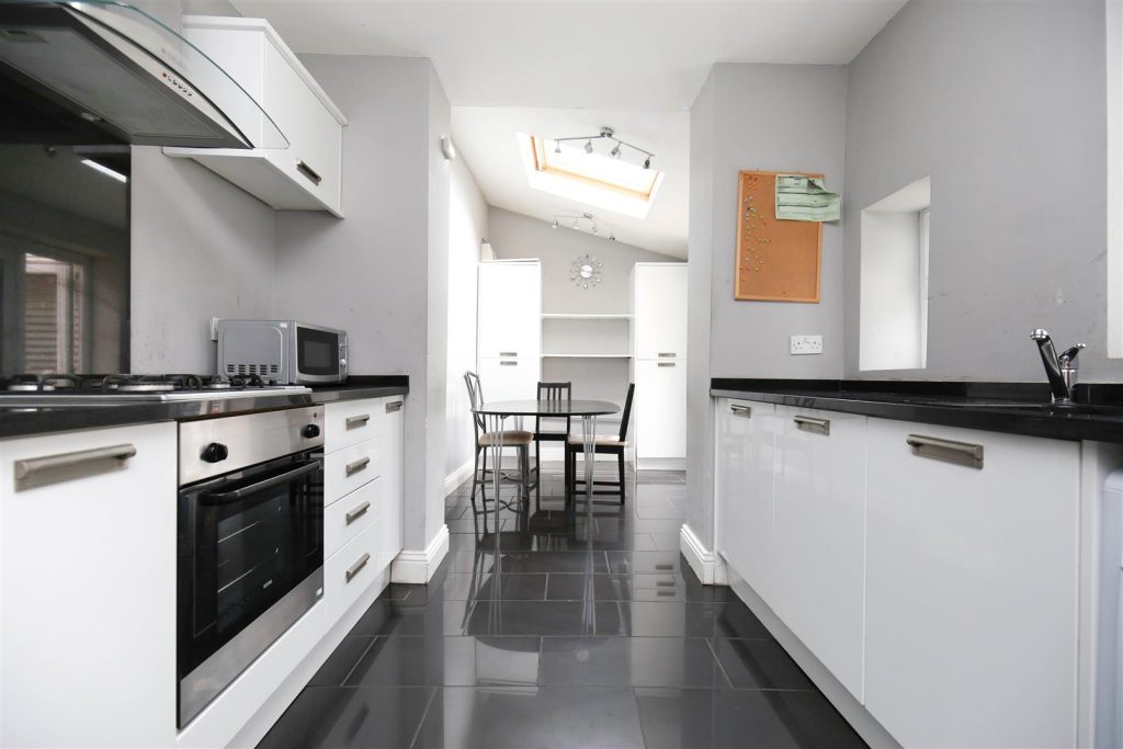 (£125pppw) Osborne Road, Jesmond, Newcastle Upon Tyne NE2 (£120pppw)