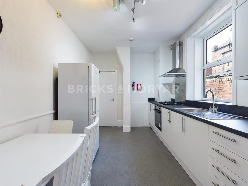 (£110 PPPW) Heaton Hall Road, Heaton, NE6