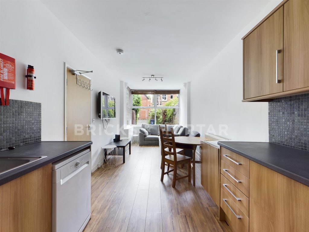 (£155pppw) Henshelwood Terrace, Jesmond, NE2