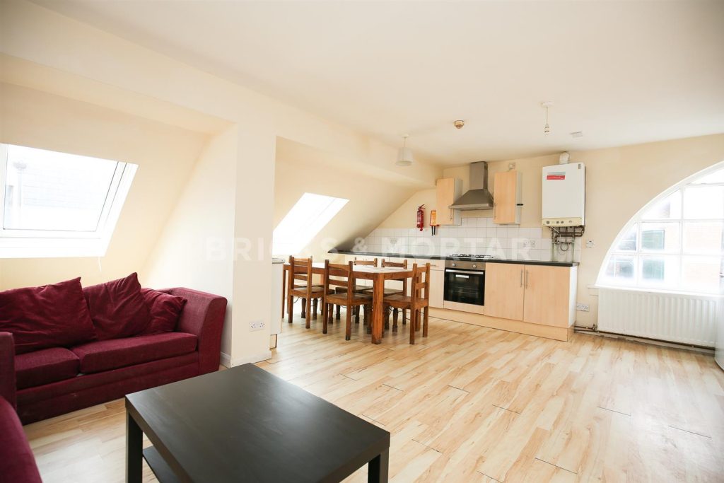 (£118pppw) Leazes Arcade, City Centre, NE1